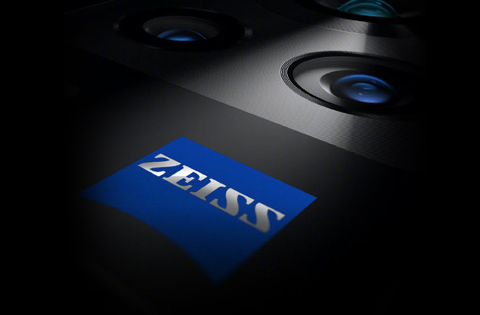 ZEISS
