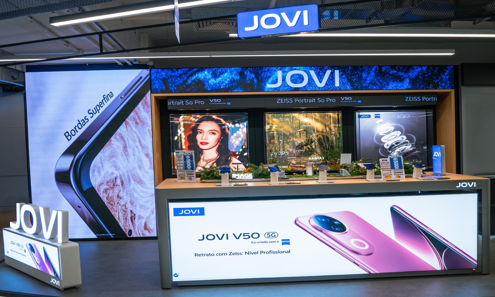JOVI inaugura loja dentro da Casas Bahia e amplia contato do público com toda sua linha de smartphones