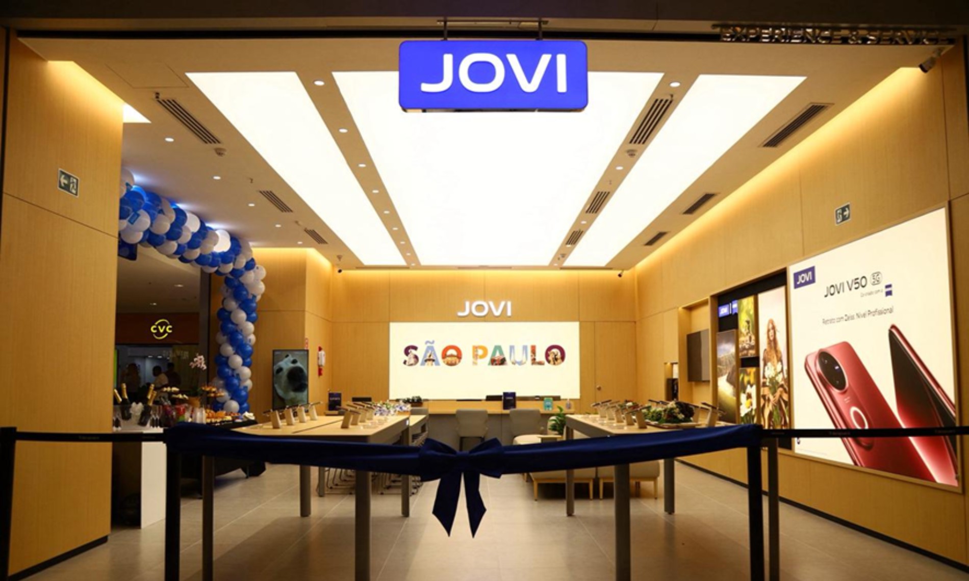 JOVI inaugura sua primeira loja física no Brasil no Shopping Ibirapuera