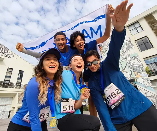 AI group portrait by vivo V30