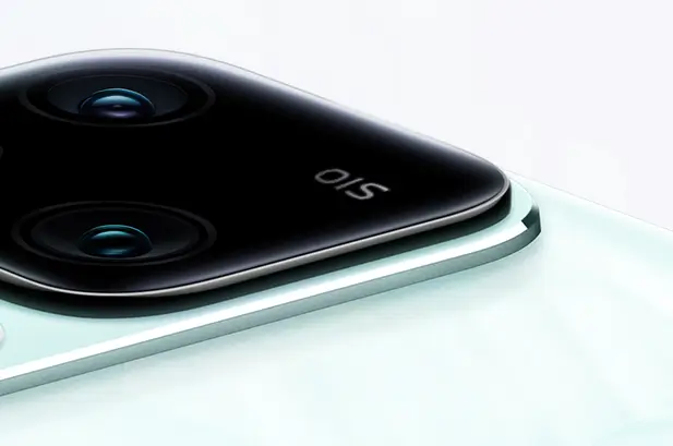 vivo V30 in color waving aqua with one-piece cloud step design